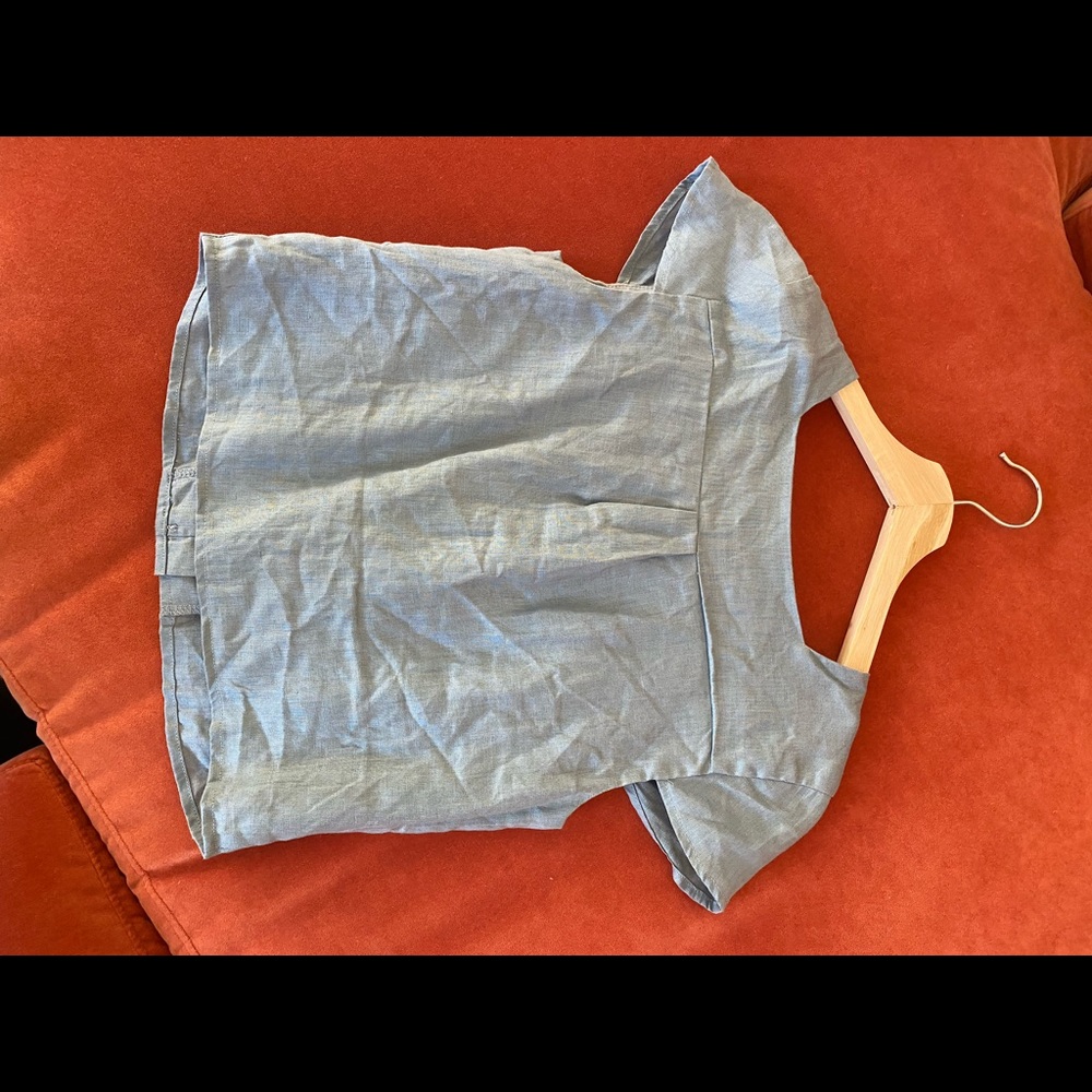 Editor’s market, baby blue cropped button up, size XS,